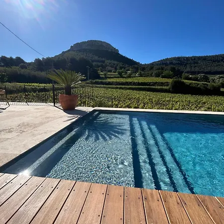 Cote Vignes Bed and Breakfast Κασί