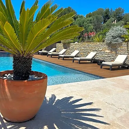 Cote Vignes Bed & Breakfast